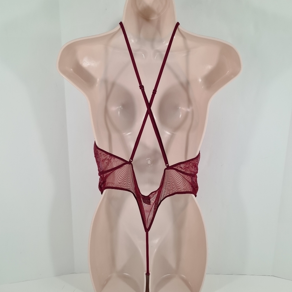 Victoria's Secret Keyhole Chantilly Lace Teddy Burgundy Size XL - Picture 5 of 10